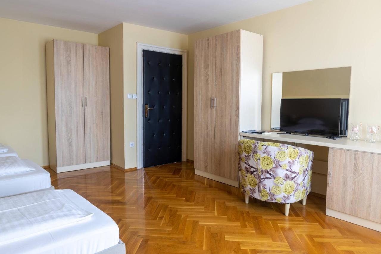 Motel Vila Bakarni Брчко Екстер'єр фото