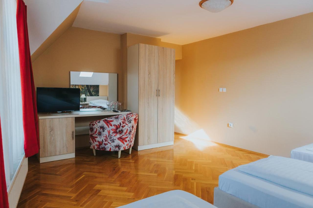 Motel Vila Bakarni Брчко Екстер'єр фото